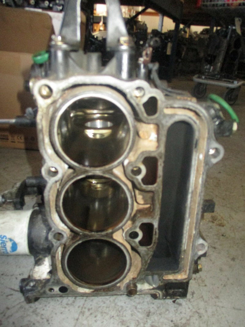 Suzuki DF40 40hp outboard crankcase block
