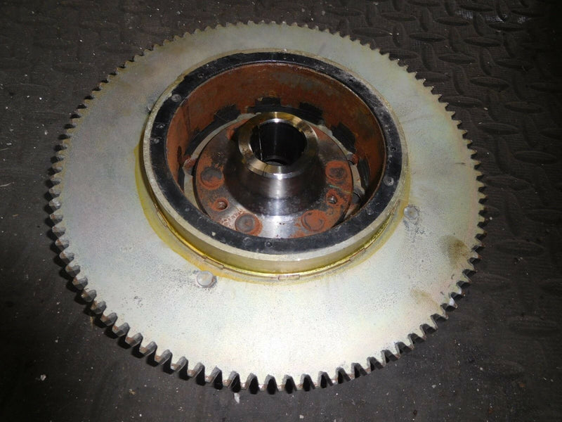 1995 Suzuki DT75 outboard 07501-581237 flywheel 32102-95601