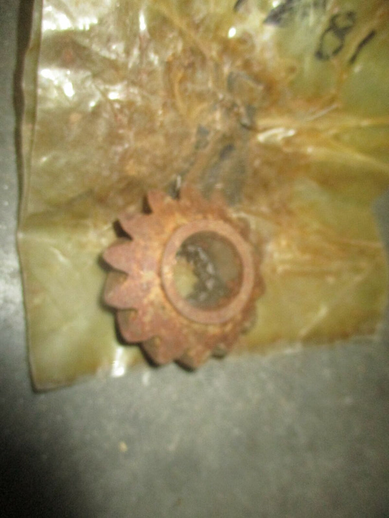Mercury outboard Quicksilver pinion gear (43-78081)