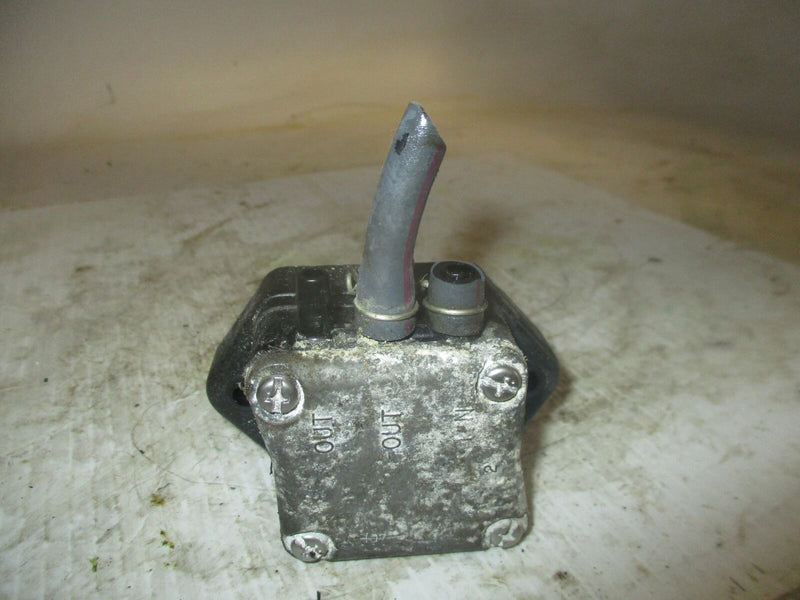 2001 Yamaha 50 hp outboard 4 stroke Fuel pump 62Y-24410-02