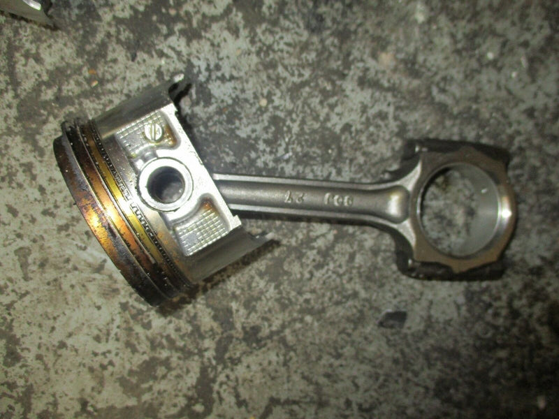 2005 Suzuki Outboard DF 115 hp 4-stroke piston and connecting rod 12111-90j01