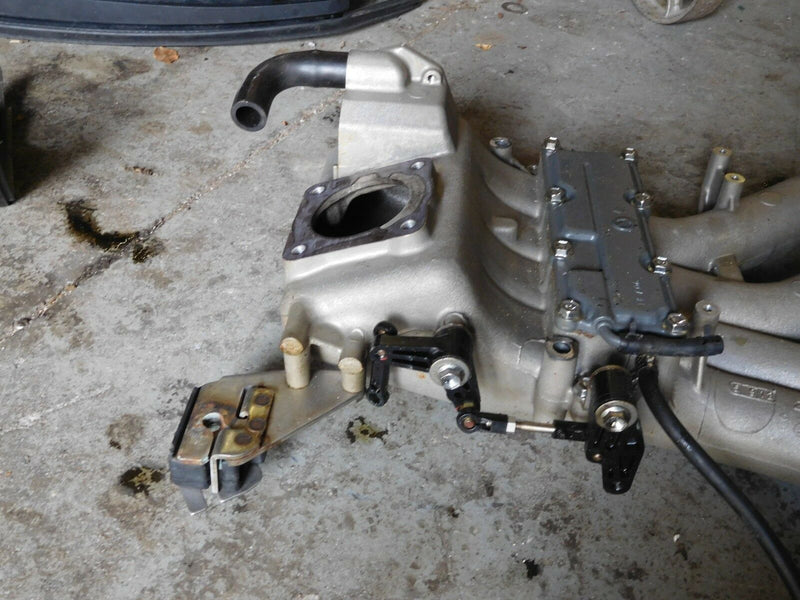 2006 Suzuki Outboard DF90 4 stroke 09001F-681149 intake manifold 13110-90J00