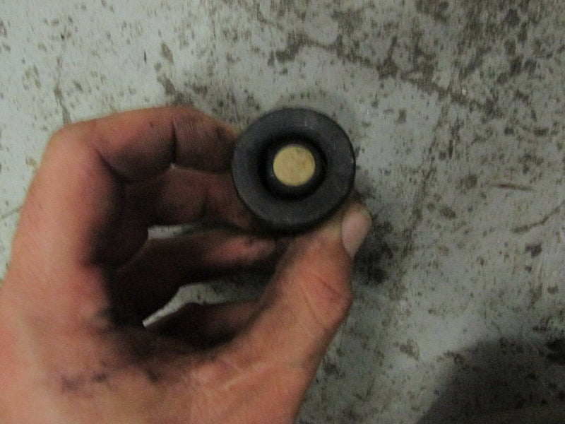 1997 Suzuki Outboard DT 225 2-stroke emergency oil reset switch 37930-95612