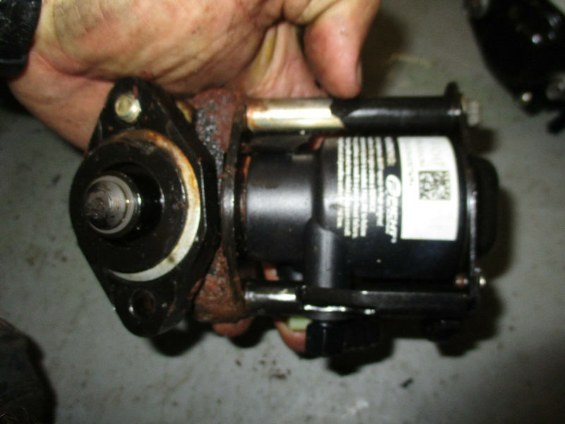 2001 Evinrude Ficht 200hp outboard fuel injector 5004284
