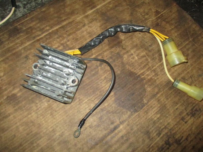 Suzuki DT 200 hp outboard rectifier regulator