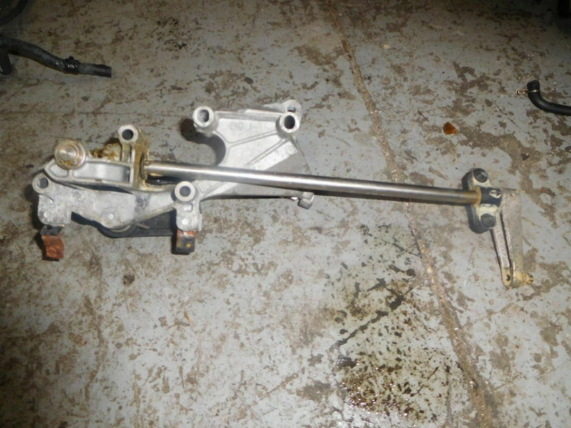 2003 Yamaha 225hp 4 stroke outboard throttle assembly