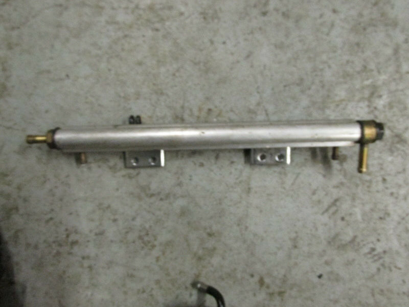2004 Johnson outboard 140hp 4-stroke fuel cooler 5033709
