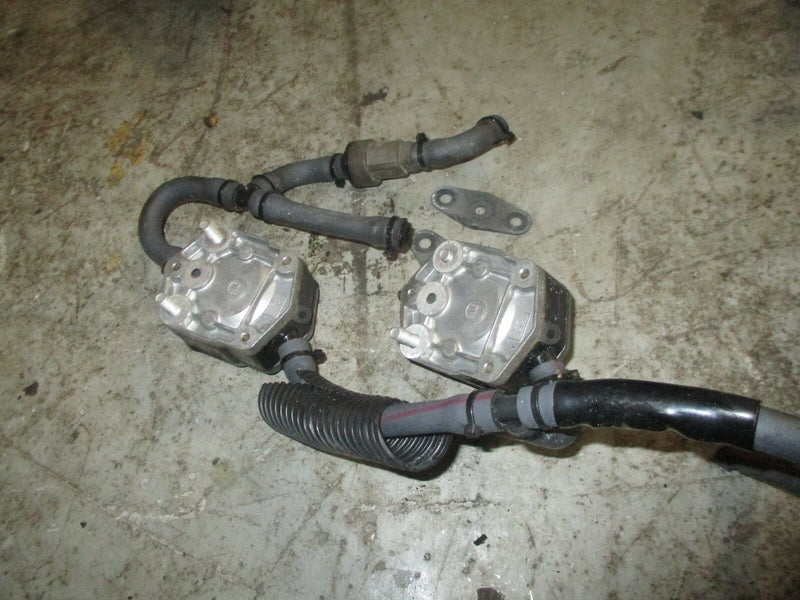 2003 Yamaha 200hp ox66 outboard fuel pump set 6e5-24410-03