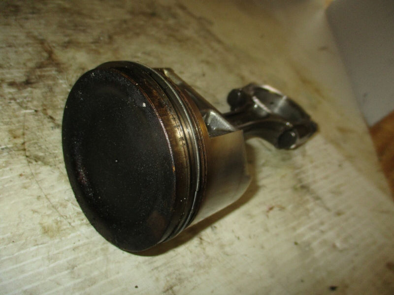 Johnson/ Suzuki 90hp 4 stroke outboard piston and rod (5033653)