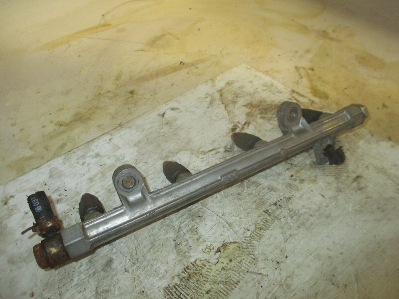 Suzuki DF60 60hp outboard fuel rail with injector set (15751-99E00)