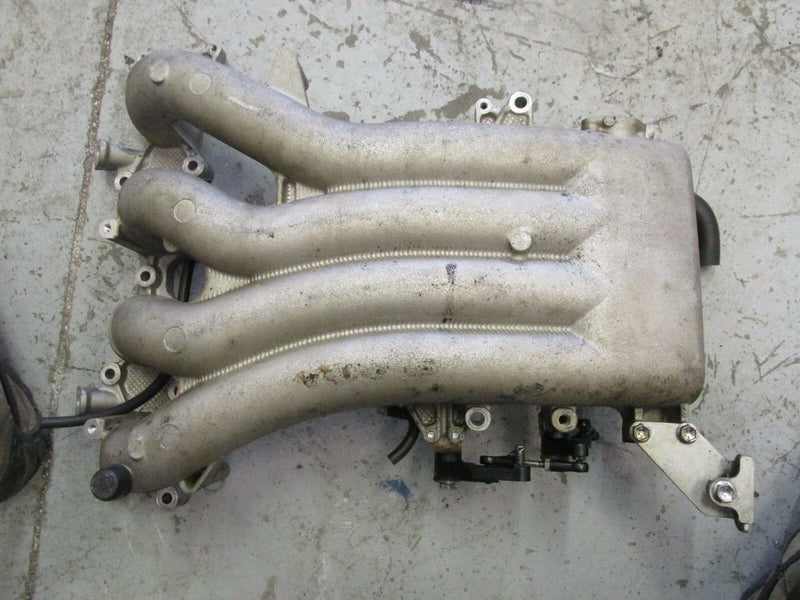2001 Suzuki DF 90 09001F-151667 4 stroke intake manifold 13110-90J01