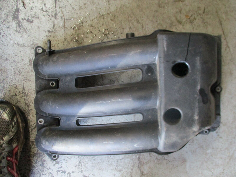 2007 Yamaha outboard F250TXR 4 stroke starboard intake manifold 6P2-13642