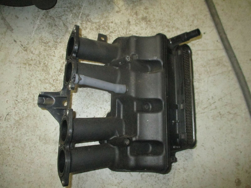 Yamaha 115hp 4 stroke outboard intake silencer (68V-14440-00-00)