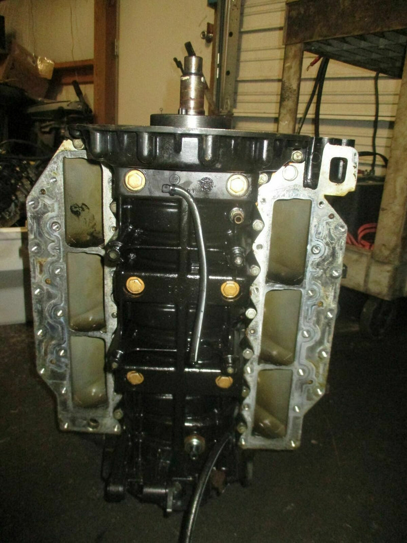 Evinrude Ocean Pro 150hp outboard crankcase powerhead