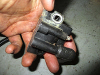 Load image into Gallery viewer, 2001 Evinrude Ficht 200hp outboard single ignition coil 586528
