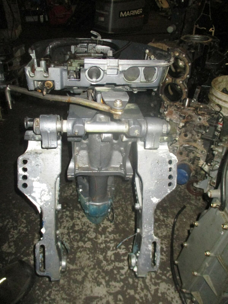 Yamaha 25hp 4 stroke outboard 20" shaft midsection