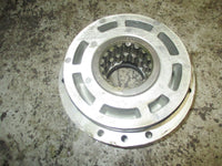 Load image into Gallery viewer, 1985 Yamaha outboard 150hp precision blend crankshaft bearing carrier 6e5-15163
