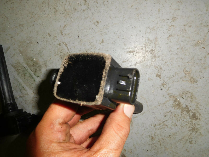 2004 Suzuki outboard DF 250 Ignition Coil 33410-93J00