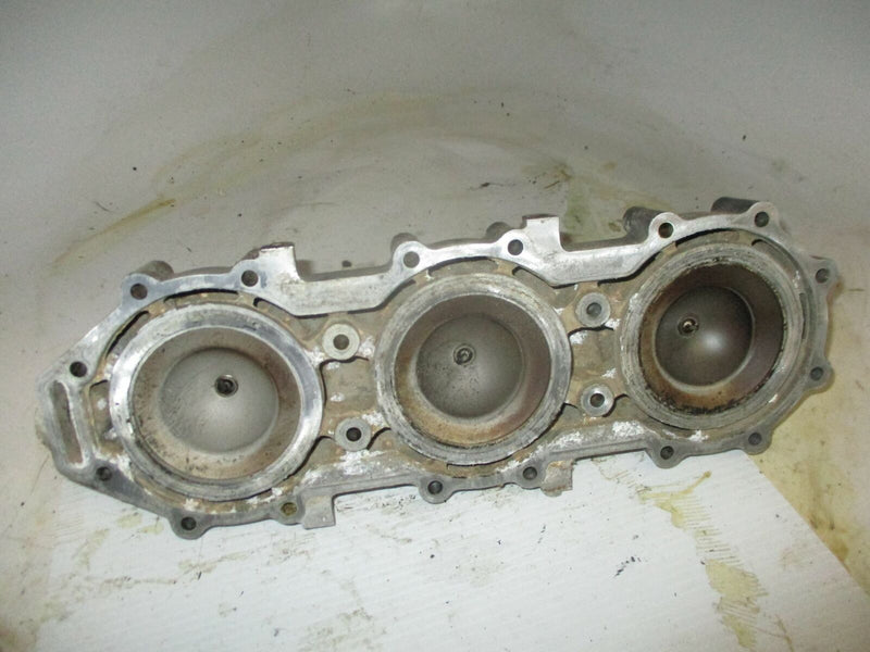 Suzuki DT150 150hp outboard cylinder head (11110-87D31-0ED)