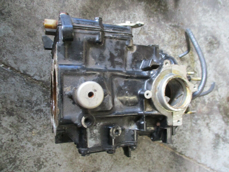 1997 Johnson 35hp AML35D outboard crankcase block