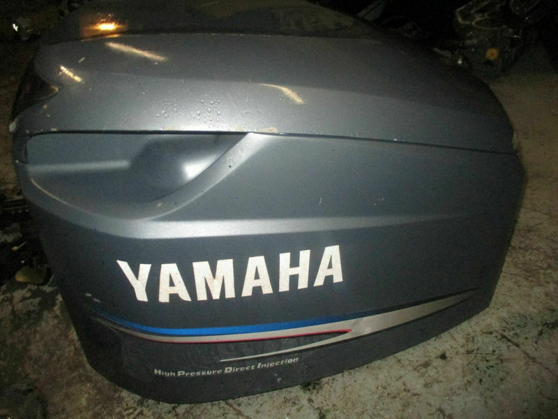 Yamaha HPDI 300hp outboard top cowling