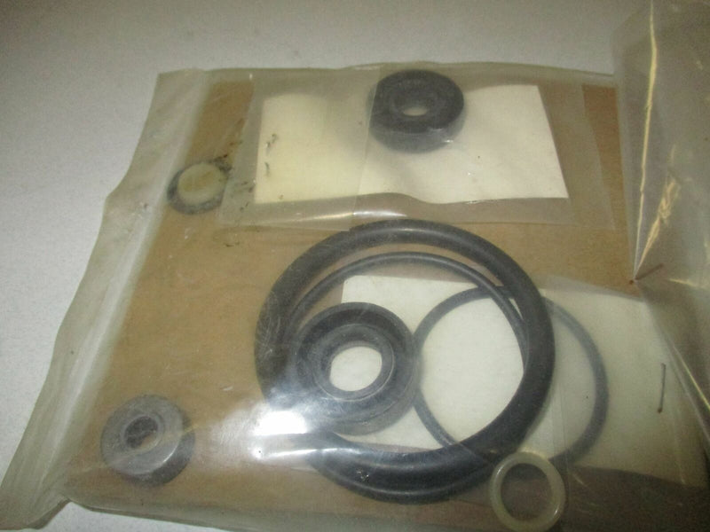 NEW OMC outboard seal kit (K1062)