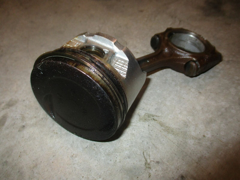 Honda BF50A 50hp outboard piston and rod (13101-ZV5-010)