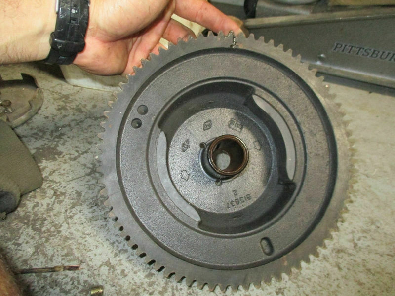 1993 Evinrude 55hp 2 stroke flywheel 513837