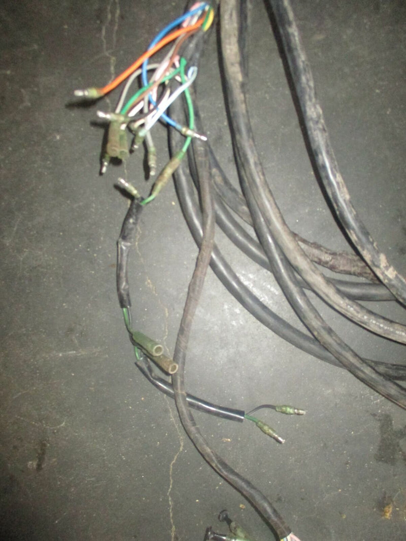 Suzuki outboard 26ft round black plug style rigging/ wiring harness