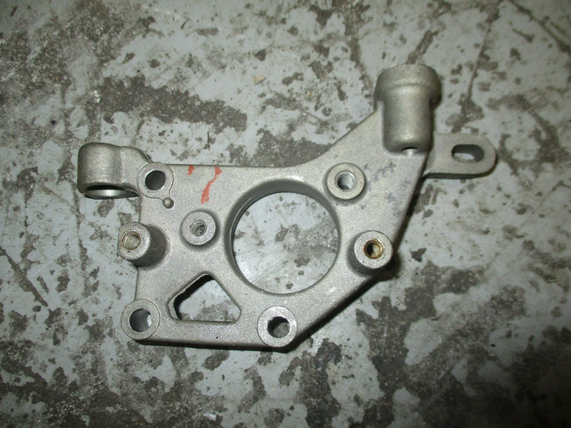 1996 Johnson outboard 30hp 2-stroke bracket 325340