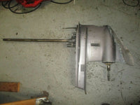 Load image into Gallery viewer, Yamaha 115hp 2 stroke outboard lower unit with 25" shaft CASING IS CRACKED!
