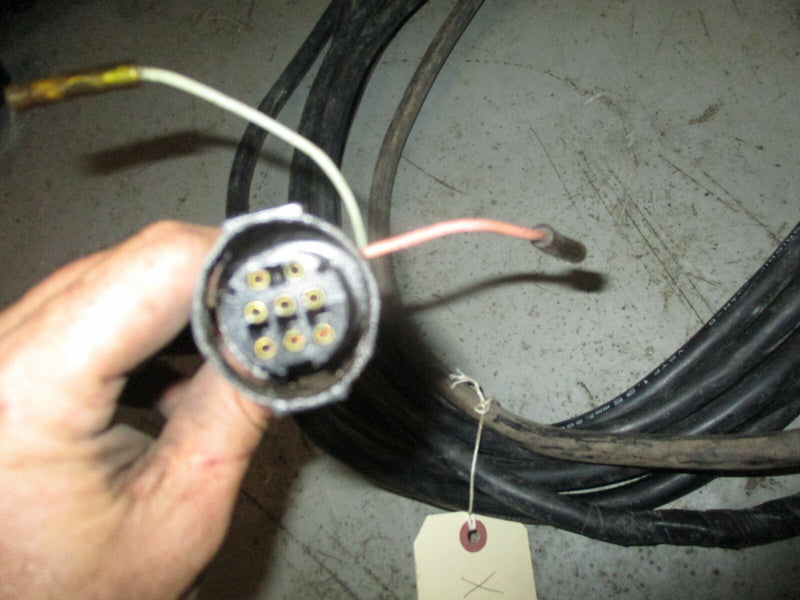 Suzuki outboard 25ft round black plug style rigging harness