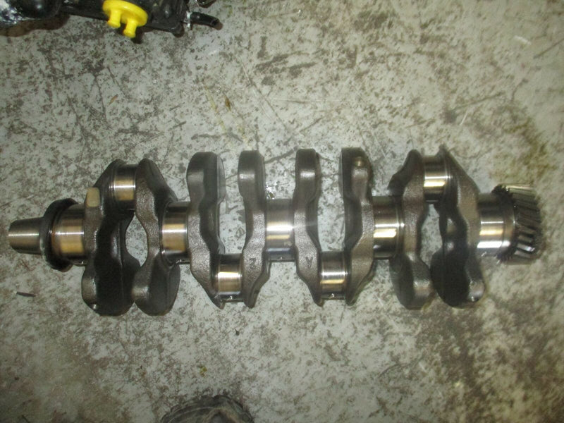 Suzuki DF115 115hp outboard crankshaft (12220-90J01)