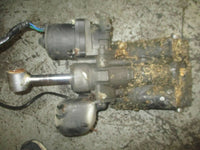 Load image into Gallery viewer, Suzuki DF150 150hp outboard tilt trim unit
