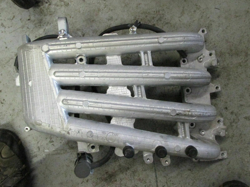 2000 Suzuki outboard DF60 hp 06001F-031341 4-stroke intake manifold 13110-99E01
