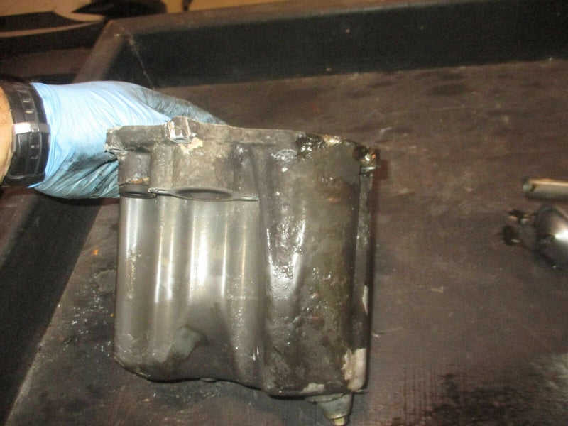 Honda BF50A 50hp outboard oil pan and pickup (11311-ZV5-010ZA)