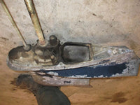 Load image into Gallery viewer, Evinrude 88hp 2 stroke outboard lower unit with 20" shaft
