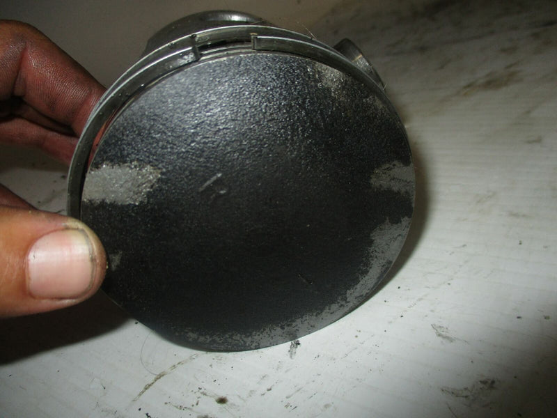 Suzuki DT150 150hp outboard starboard piston (12110-88D41)
