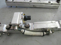 Load image into Gallery viewer, 2003 Yamaha Outboard 250hp hpdi Z250TXRB fuel rails 60V-13171-00-00
