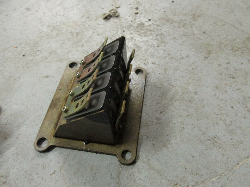 1989 Suzuki Outboard DT 115 reed valve 13150-94502