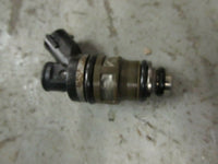 Load image into Gallery viewer, 2000 Suzuki outboard DT 150hp 2-stroke fuel injector 15710-94900
