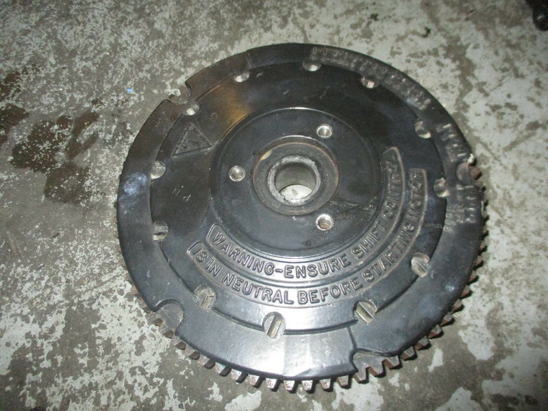 1987 Johnson 40hp 2-stroke outboard flywheel 583223