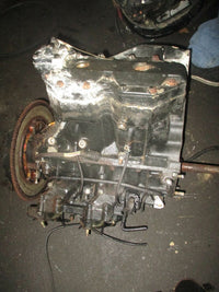 Load image into Gallery viewer, OMC Seadrive V4 2 stroke outboard crankcase powerhead
