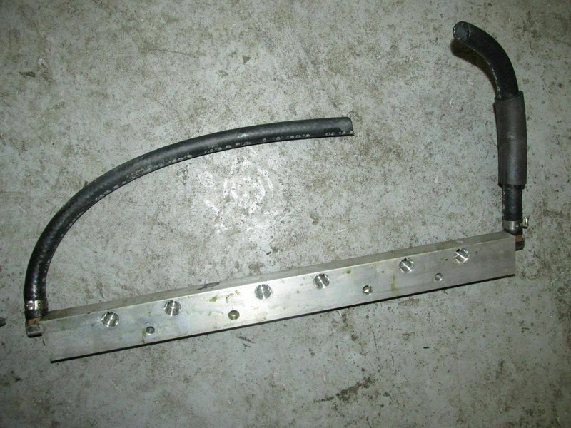 1997 Yamaha outboard S250TURV 250hp 2-stroke fuel rail 65L-13938-00-00