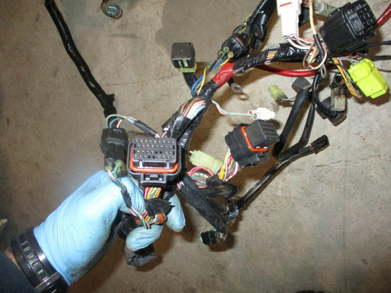 Suzuki DF225 225hp outboard engine wiring harness (36610-93JP1)