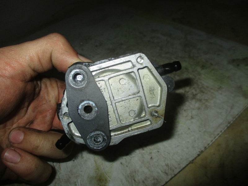 Yamaha 70hp 2 stroke outboard fuel pump (6A0-24410-05-00)