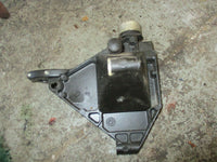 Load image into Gallery viewer, 1997 Johnson 35hp AML35D outboard bracket 320374
