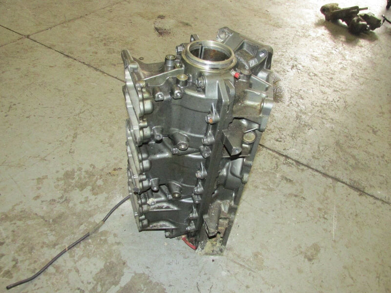 1994 Suzuki Outboard DT 200 two stroke crankcase block 11300-87D68-OED