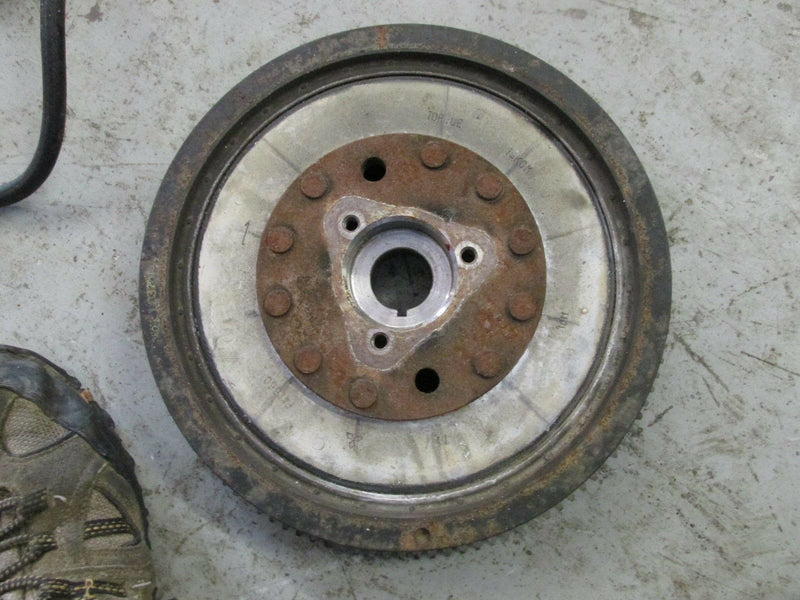 2002 Yamaha outboard Z200TXRA 2 stroke 200hp flywheel 68F-81450-00-00
