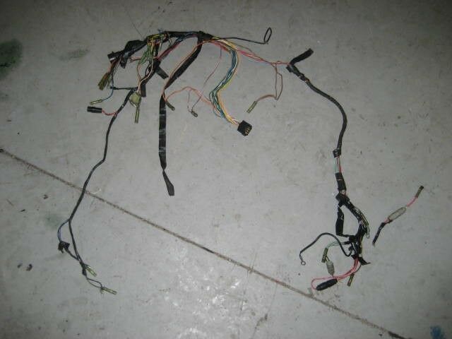 Yamaha 150 Percision Blend TXRQ 1992 wiring harness wire 6R3-82105-00-00